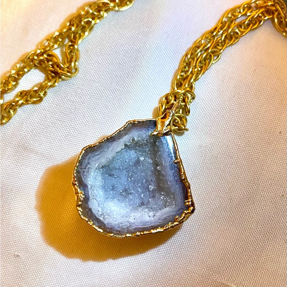 Gold dipped crystal geode necklace